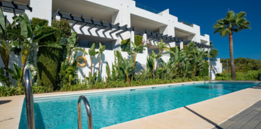 Apartment Casares, Malaga, Spain 2 bedrooms, 130 sq.m. No. 109509