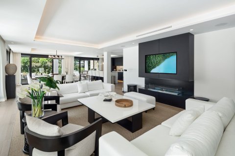 Villa zum Verkauf Nueva Andalucia, Malaga, Spanien 5 Schlafzimmer, 490 m2 Nr. 109511 - Foto 19