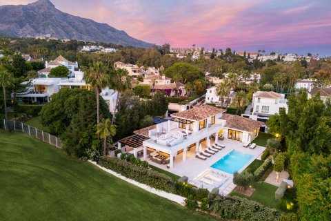 Villa zum Verkauf Nueva Andalucia, Malaga, Spanien 5 Schlafzimmer, 490 m2 Nr. 109511 - Foto 26