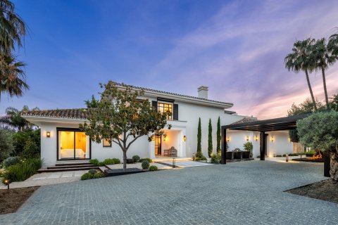 Villa zum Verkauf Nueva Andalucia, Malaga, Spanien 5 Schlafzimmer, 490 m2 Nr. 109511 - Foto 16