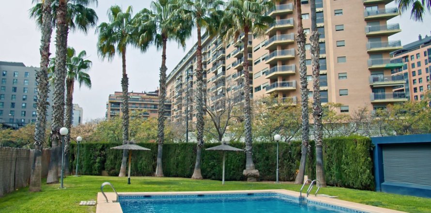 Wohnung Valencia, Spanien 3 Schlafzimmer, 146 m2 Nr. 96400