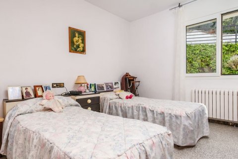 Casa in vendita Blanes, Girona, Spagna 8 camere da letto, 356 mq. N° 23007 - foto 13
