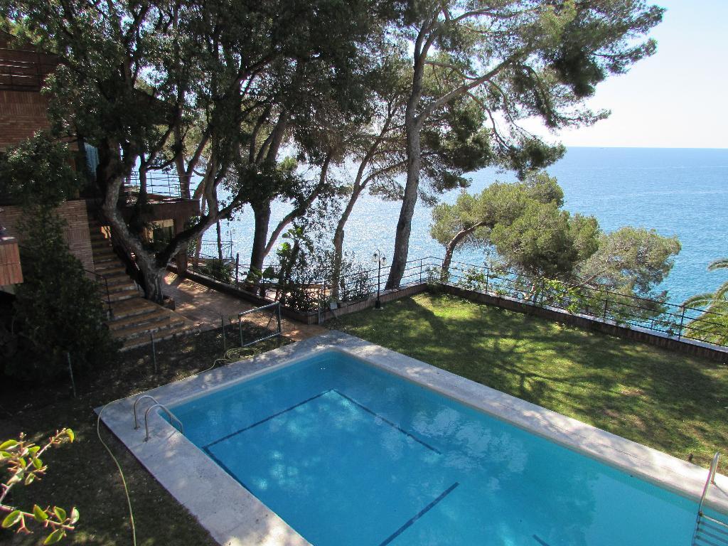 Casa a Blanes, Girona, Spagna 8 camere da letto, 658 mq. N° 23041