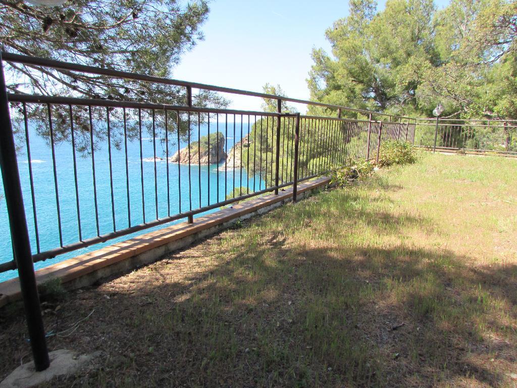 Casa a Blanes, Girona, Spagna 8 camere da letto, 658 mq. N° 23041