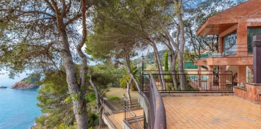 Casa Blanes, Girona, Spagna 8 camere da letto, 658 mq. N° 23041