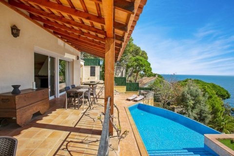 House for sale Blanes, Girona, Spain 5 bedrooms, 293 sq.m. No. 22928 - photo 5