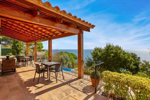 House for sale Blanes, Girona, Spain 5 bedrooms, 293 sq.m. No. 22928 - photo 3