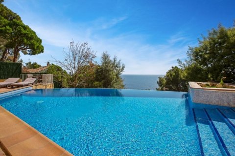 House for sale Blanes, Girona, Spain 5 bedrooms, 293 sq.m. No. 22928 - photo 2