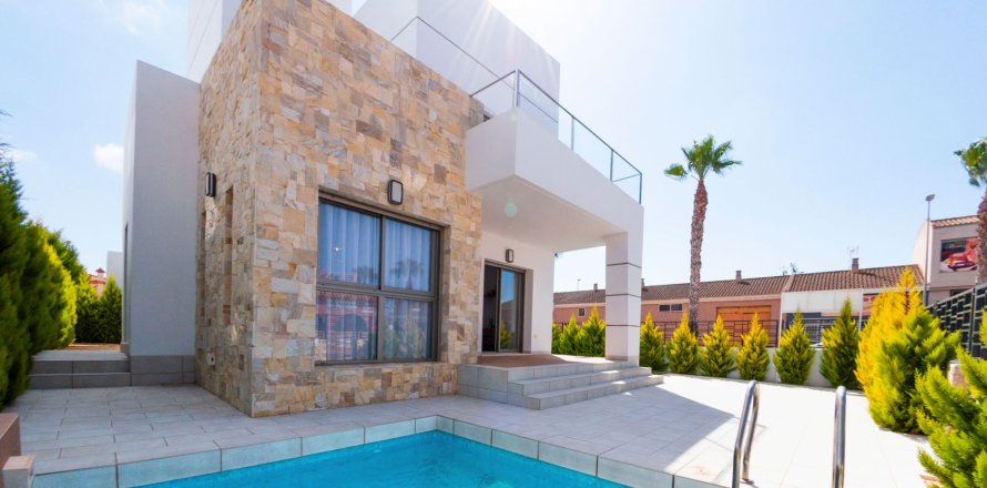 Villa Los Alcazares, Murcia, Spanien 3 Schlafzimmer, 194 m2 Nr. 95144
