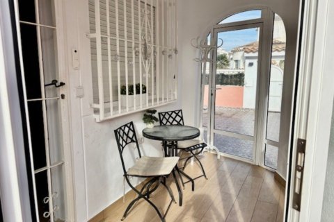 Villa à vendre Alicante, Espagne, 5 chambres, 120 m2 No. 116069 - photo 3