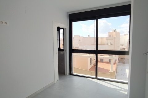 Apartamento en venta Torrevieja, Alicante, España 2 dormitorios, 88 m2 No. 116062 - foto 24