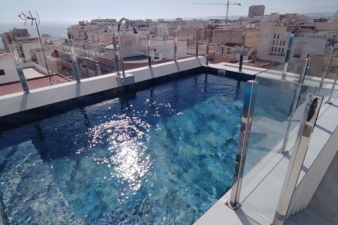 Apartamento en venta Torrevieja, Alicante, España 2 dormitorios, 88 m2 No. 116062 - foto 3