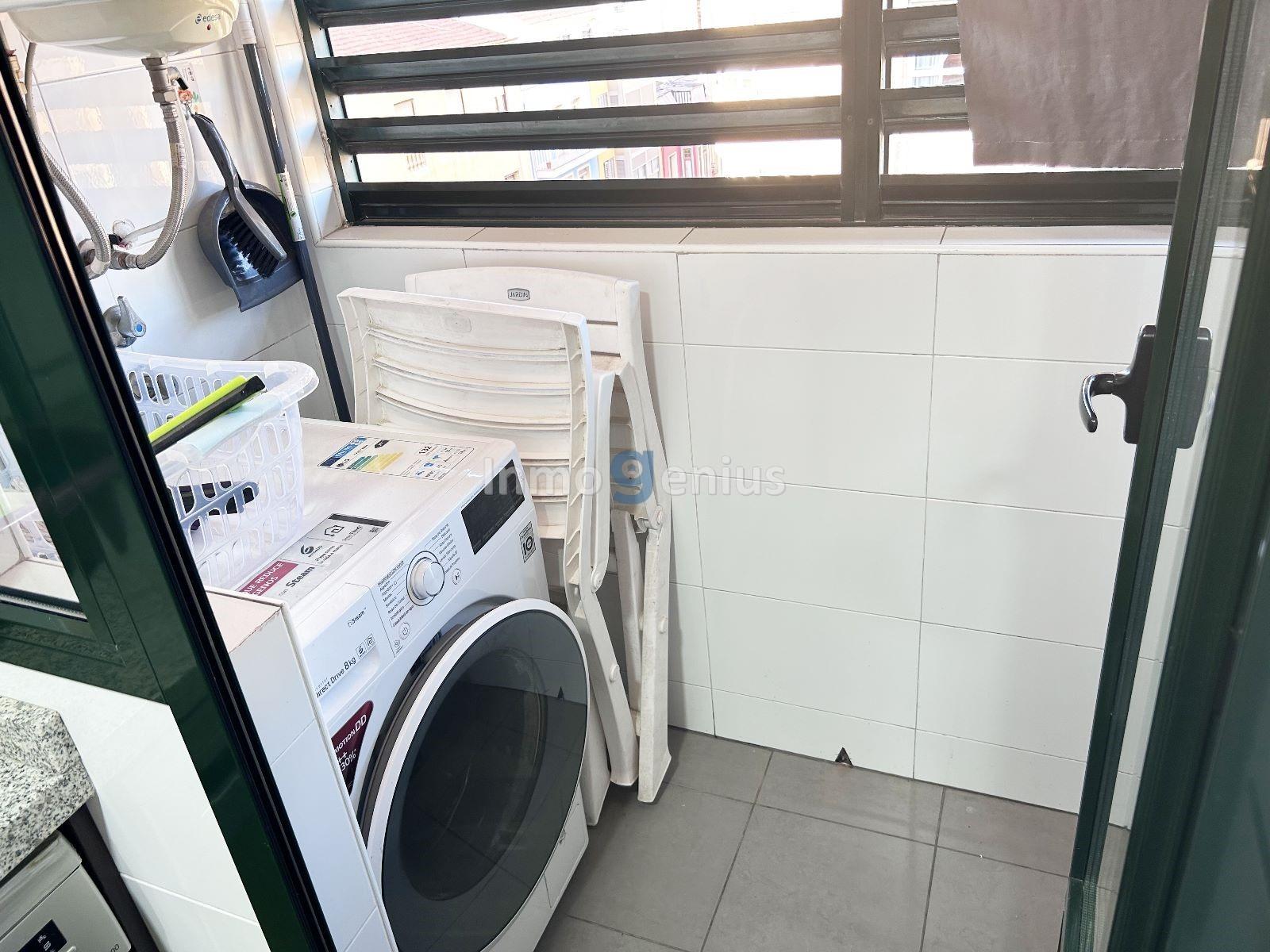 Wohnung in Alicante, Spanien 3 Schlafzimmer, 84 m2 Nr. 81566
