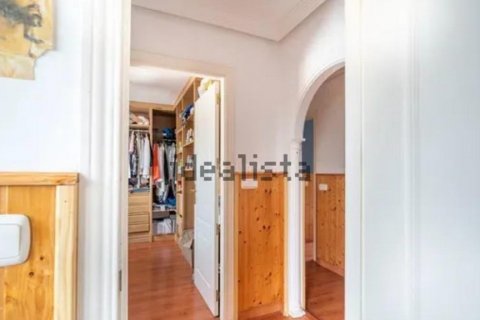 Casa in vendita Malaga, Spagna 5 camere da letto, 313 mq. N° 113650 - foto 14