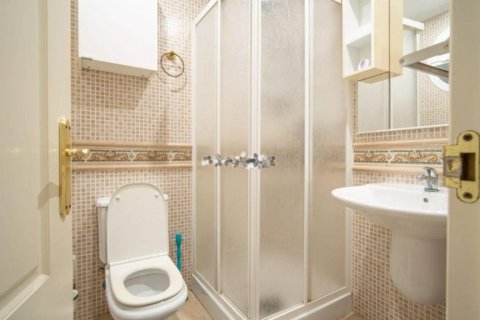 Casa in vendita Malaga, Spagna 5 camere da letto, 313 mq. N° 113650 - foto 9