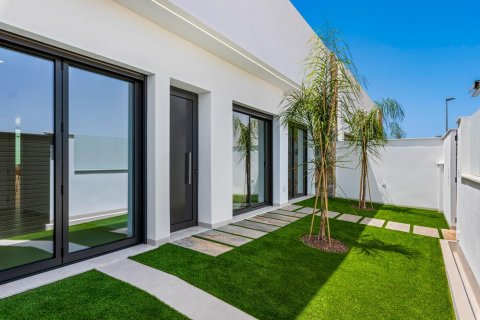Casa adosada en venta Los Alcázares, Murcia, España 3 dormitorios, 109 m2 No. 94915 - foto 5