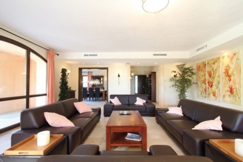 House for sale Palma de Majorca, Mallorca, Spain 5 bedrooms, 600 sq.m. No. 109895 - photo 2