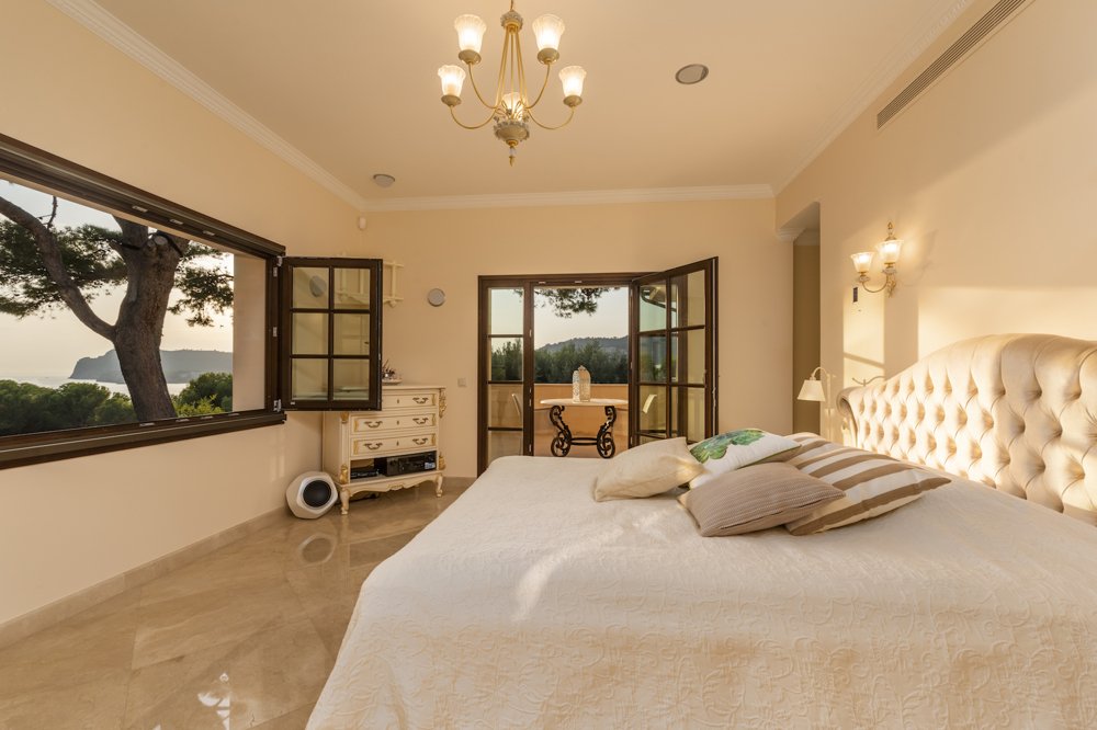 Villa a Peguera, Mallorca, Spagna 6 camere da letto, 867 mq. N° 109904
