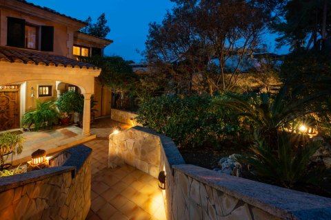 Villa for sale Bendinat, Mallorca, Spain 7 bedrooms, 546 sq.m. No. 111891 - photo 10