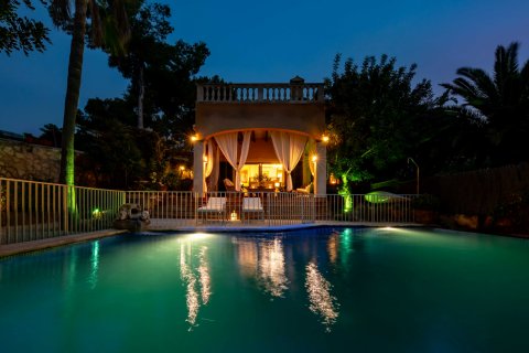 Villa for sale Bendinat, Mallorca, Spain 7 bedrooms, 546 sq.m. No. 111891 - photo 4