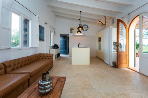 Finca myytävänä Campos, Mallorca, Espanja, 4 makuuhuonetta, 340 m2 No. 111895 - kuva 13