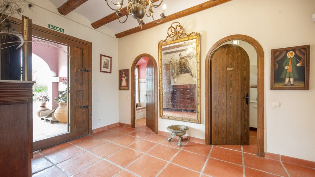 Huvila Sevilla, Seville, Espanja 6 makuuhuonetta, 798 m2 No. 100392