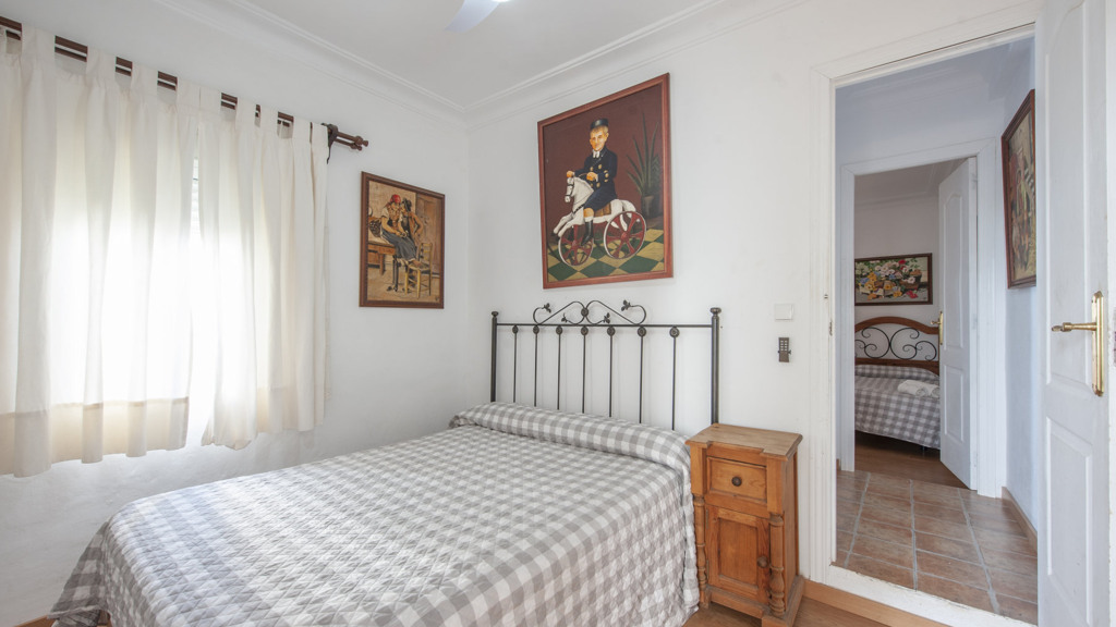 Huvila Sevilla, Seville, Espanja 6 makuuhuonetta, 798 m2 No. 100392