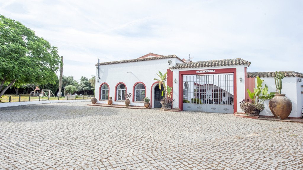 Huvila Sevilla, Seville, Espanja 6 makuuhuonetta, 798 m2 No. 100392