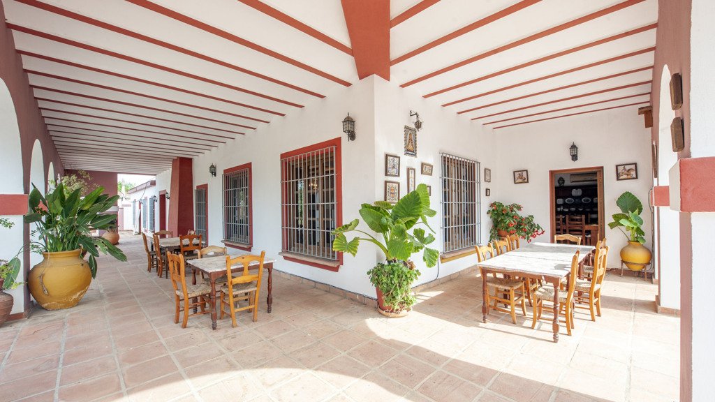 Huvila Sevilla, Seville, Espanja 6 makuuhuonetta, 798 m2 No. 100392
