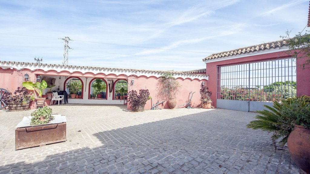Huvila Sevilla, Seville, Espanja 6 makuuhuonetta, 798 m2 No. 100392