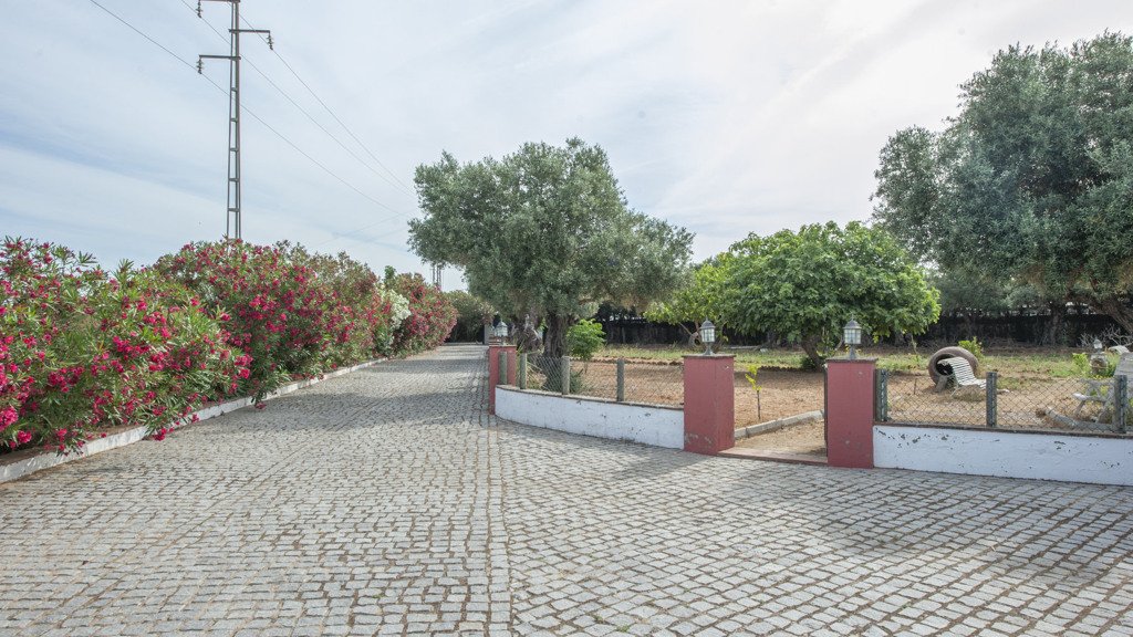 Huvila Sevilla, Seville, Espanja 6 makuuhuonetta, 798 m2 No. 100392