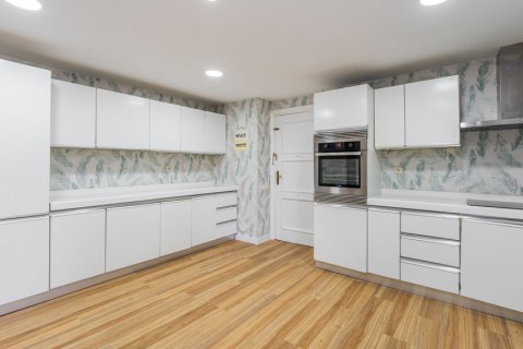Apartament Alcobendas, Madrid, Hiszpania 5 sypialni, 250 mkw. nr 107454 – zdjęcie 13