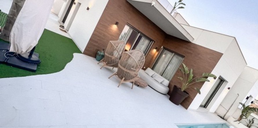 Villa San Miguel de Salinas, Alicante, Spagna 4 camere da letto, 263 mq. N° 114999