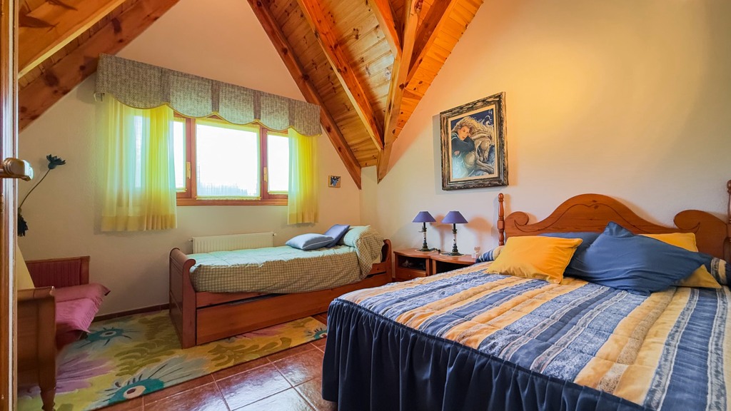 Villa a Navacerrada, Madrid, Spagna 4 camere da letto, 250 mq. N° 107810