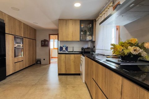 Villa à vendre Navacerrada, Madrid, Espagne, 4 chambres, 250 m2 No. 107810 - photo 16