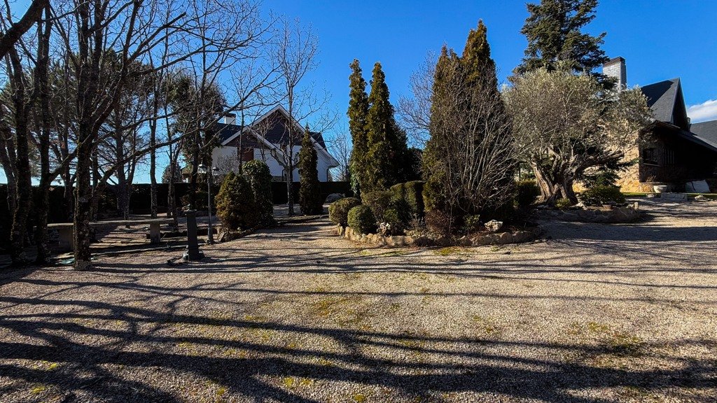 Villa a Navacerrada, Madrid, Spagna 4 camere da letto, 250 mq. N° 107810