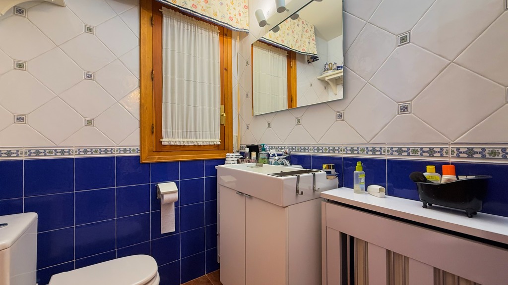 Villa a Navacerrada, Madrid, Spagna 4 camere da letto, 250 mq. N° 107810