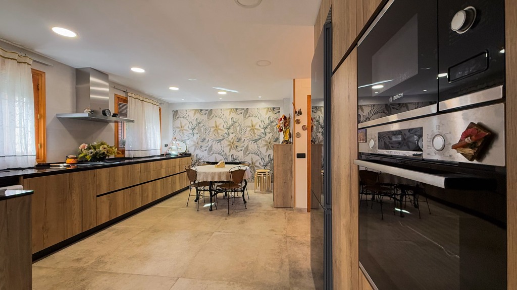 Villa a Navacerrada, Madrid, Spagna 4 camere da letto, 250 mq. N° 107810