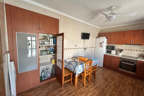 Продажа виллы в Лос-Алькасарес, Мурсия, Испания 4 спальни, 407м2 №117749 - фото 17