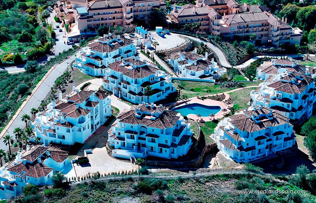 Huoneisto Nueva Andalucia, Malaga, Espanja 2 makuuhuonetta, 105 m2 No. 105077