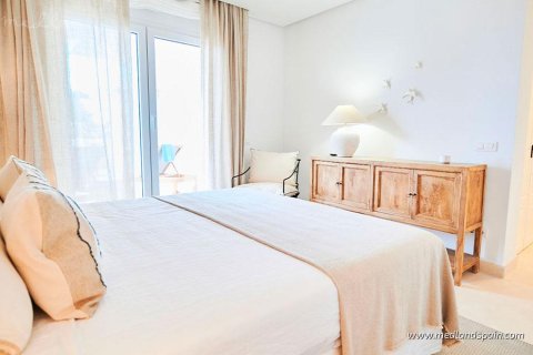 Apartment for sale Nueva Andalucia, Malaga, Spain 2 bedrooms, 102 sq.m. No. 105077 - photo 13