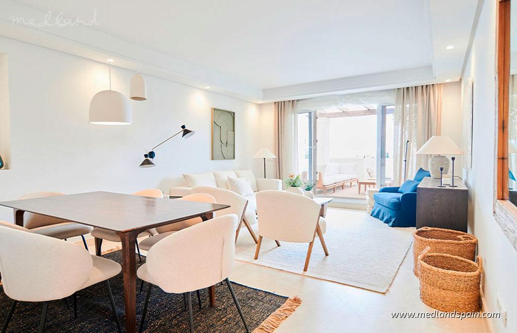 Huoneisto Nueva Andalucia, Malaga, Espanja 2 makuuhuonetta, 105 m2 No. 105077