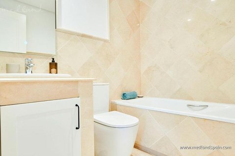 Wohnung zum Verkauf Nueva Andalucia, Malaga, Spanien 2 Schlafzimmer, 113 m2 Nr. 105075 - Foto 15