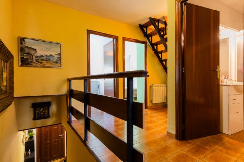 Villetta a schiera in vendita El Boalo, Madrid, Spagna 3 camere da letto, 127 mq. N° 116445 - foto 19