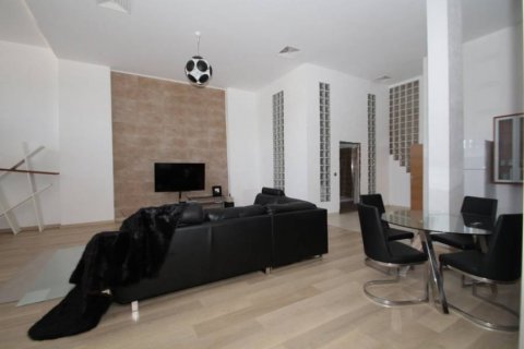 Villa en venta Dehesa De Campoamor, Alicante, España 4 dormitorios, 660 m2 No. 113906 - foto 8