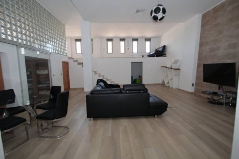 Villa en venta Dehesa De Campoamor, Alicante, España 4 dormitorios, 660 m2 No. 113906 - foto 6