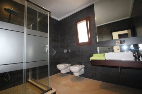 Villa for sale Cabo Roig, Alicante, Spain 5 bedrooms, 477 sq.m. No. 113905 - photo 10