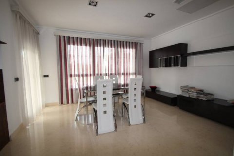 Villa for sale Cabo Roig, Alicante, Spain 5 bedrooms, 477 sq.m. No. 113905 - photo 9