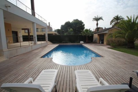 Villa for sale Cabo Roig, Alicante, Spain 5 bedrooms, 477 sq.m. No. 113905 - photo 2