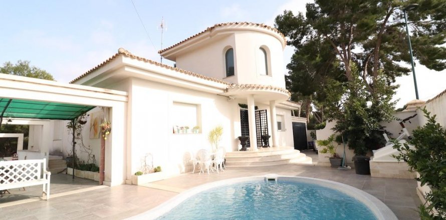 Villa Pinar De Campoverde, Alicante, Spanien 3 Schlafzimmer, 200 m2 Nr. 113914
